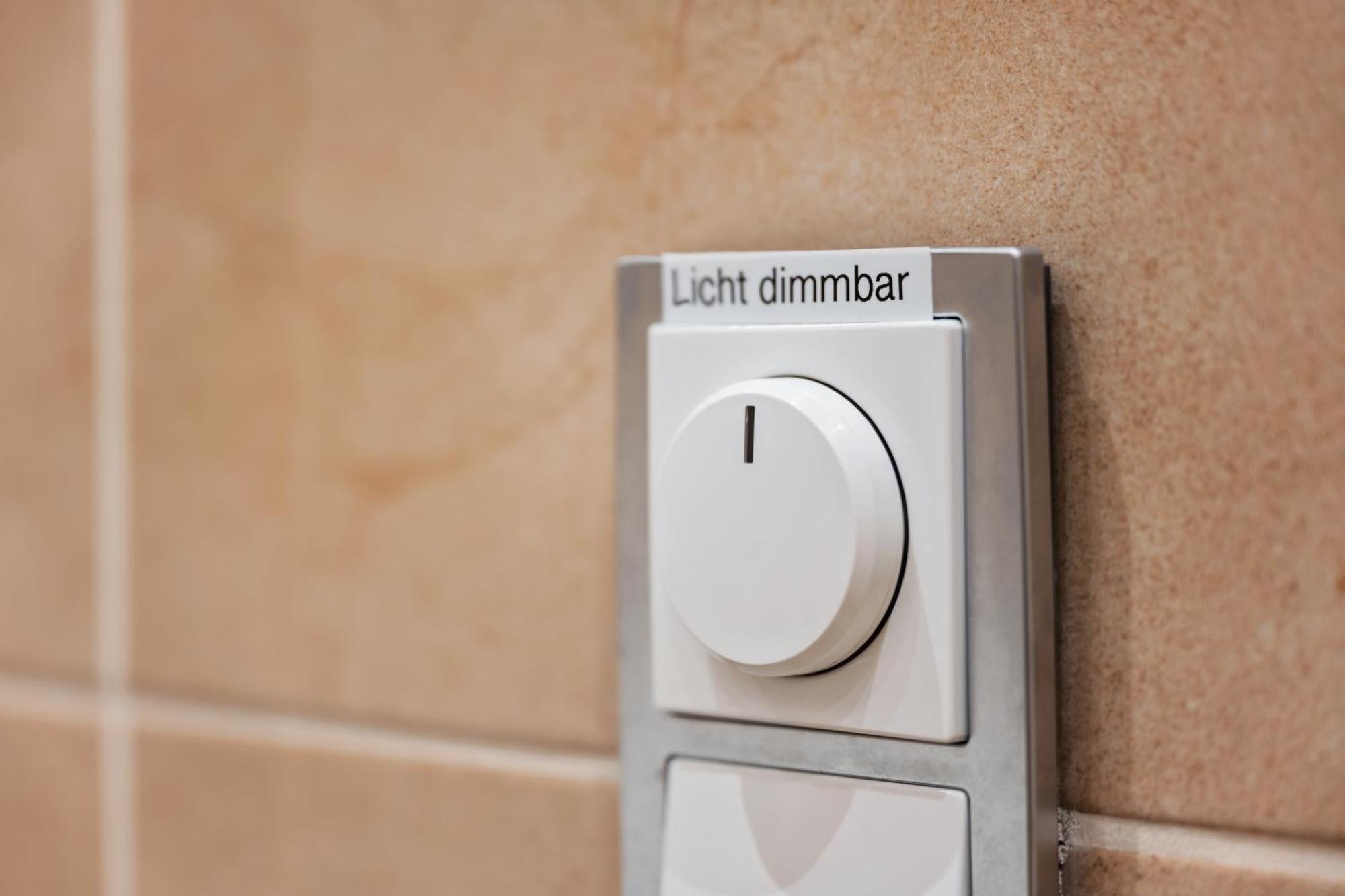 Edler Wohnraum Schwanenteich-suite Mit Balkon, Kaffeevollautomat, Lift & Parkplatz