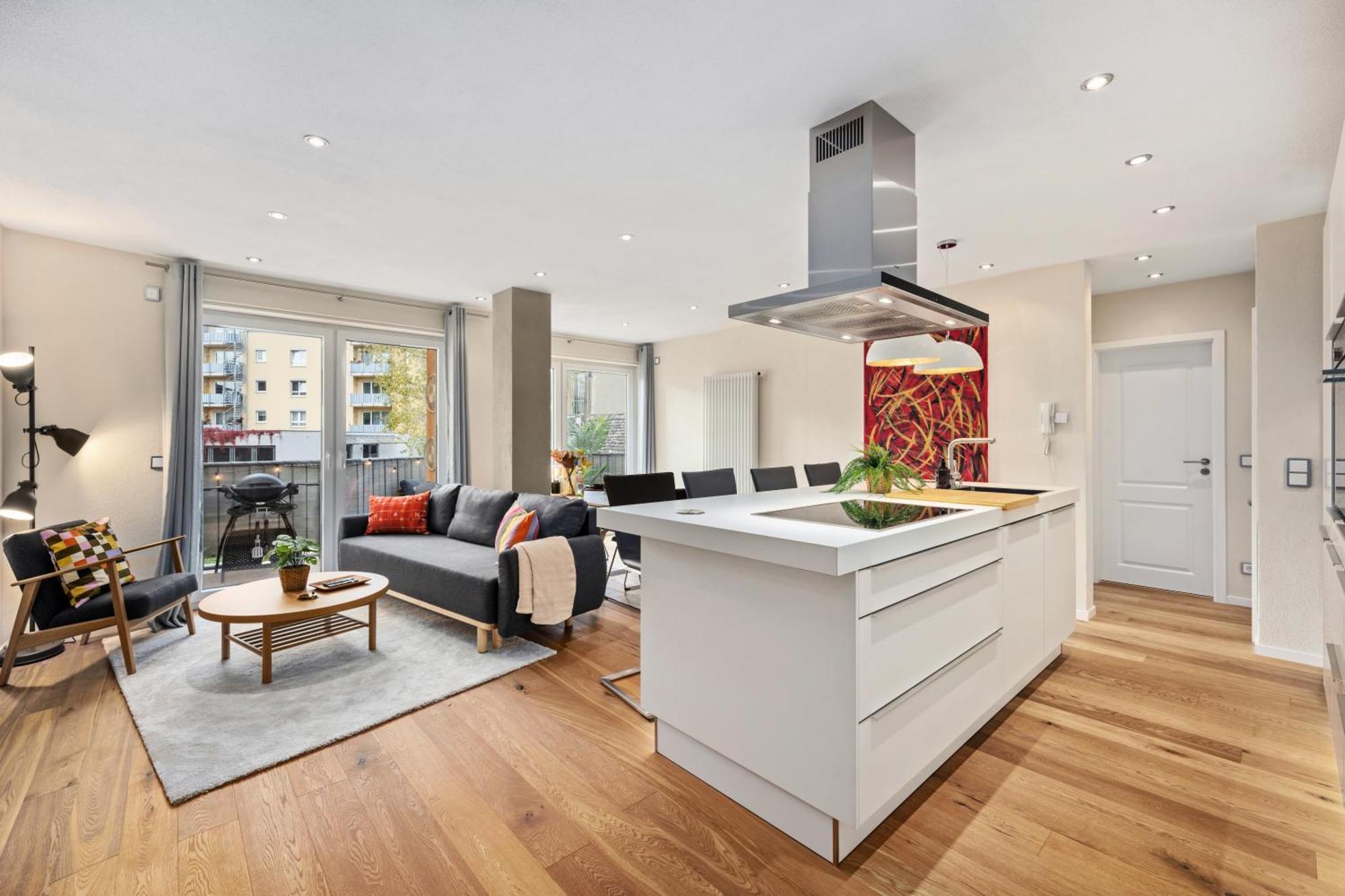 Edler Wohnraum Schwanenteich-suite Mit Balkon, Kaffeevollautomat, Lift & Parkplatz Apartment Zwickau